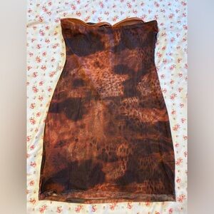 Missguided + Strapless Brown Patterned Mini Dress